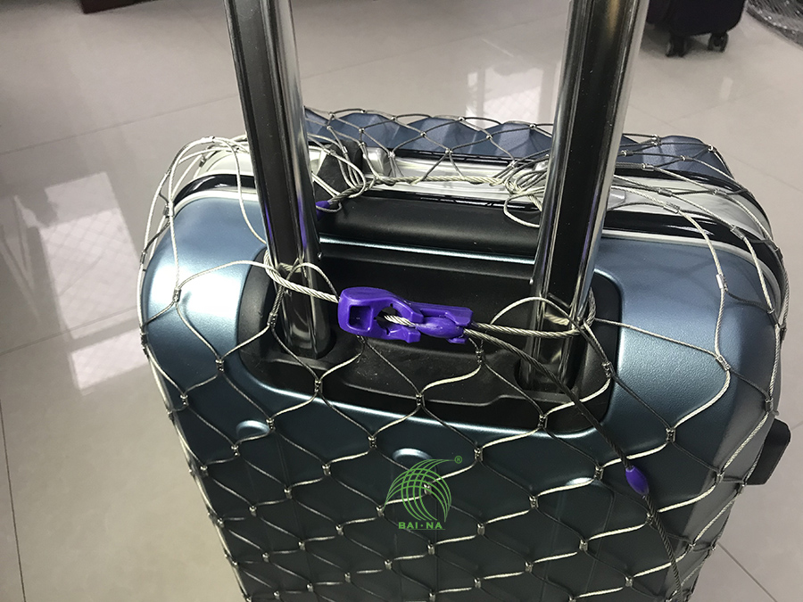 Hiking Traveling Backpack ProtectorBAODING BAINA WIRE MESH MANUFACTURE